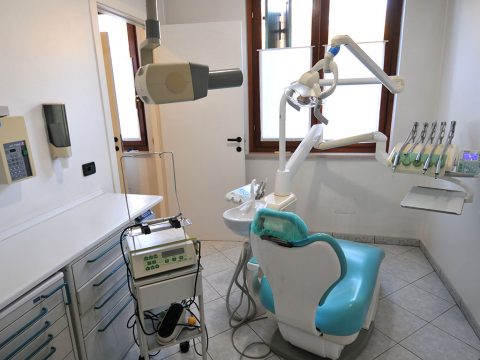 ambulatorio-studio-dentistico-delazzari